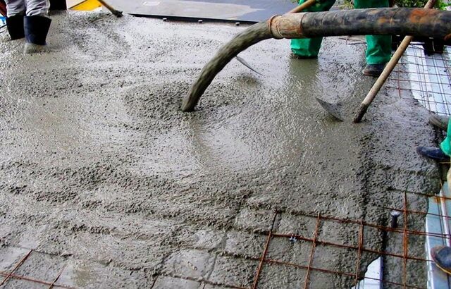 Đổ sàn bê tông dày bao nhiêu là hợp lý? Chọn mác nào phù hợp?