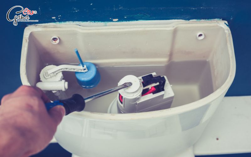 Cơ chế xả thẳng và cách tạo dòng nước mạnh