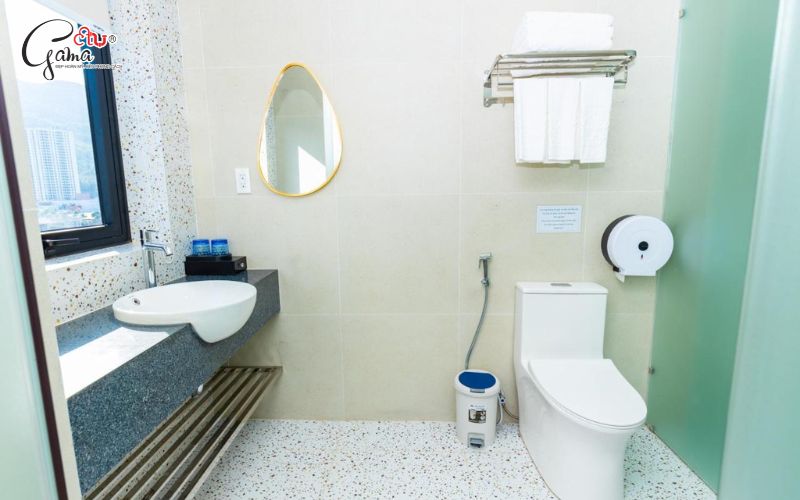 Phòng tắm gia đình hiện đại