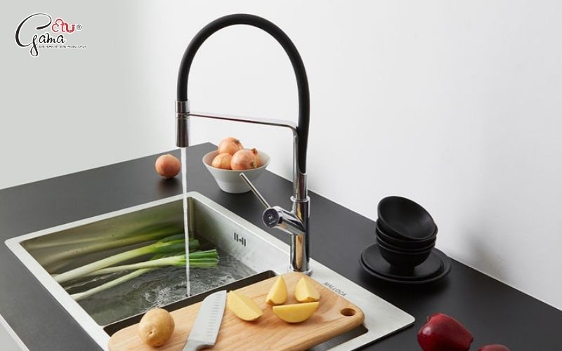 Nguyên nhân khiến vòi nước rửa chén bị rỉ nước