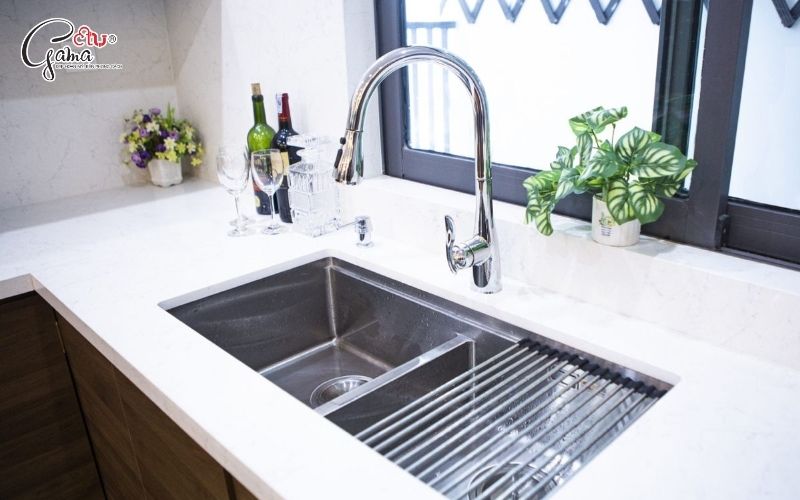 Cách sử dụng và bảo quản vòi rửa chén bền lâu