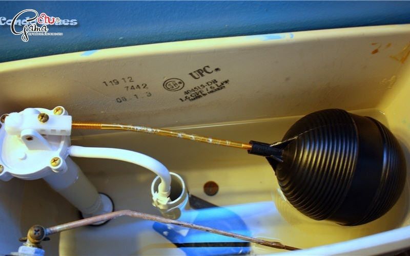 Cách chỉnh phao bồn cầu bằng nhựa