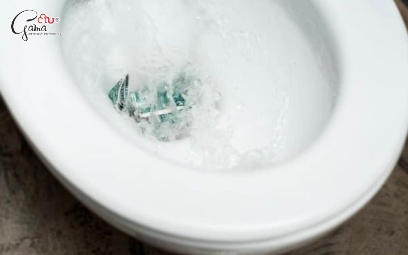 Lưu ý khi sử dụng để tránh bồn cầu kêu ục ục