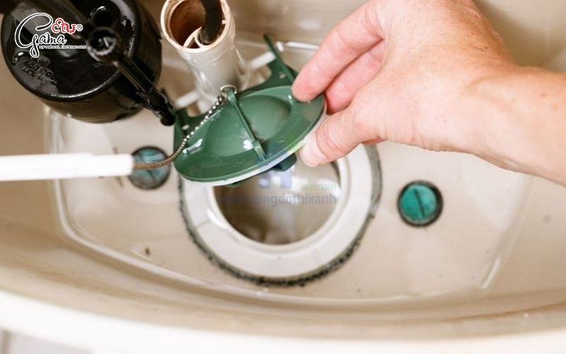 Trường hợp 4: Két nước bồn cầu bị chảy nước liên tục