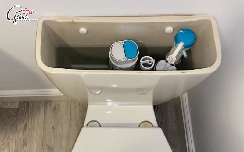 Trường hợp 1: Sự cố từ phao khóa nước