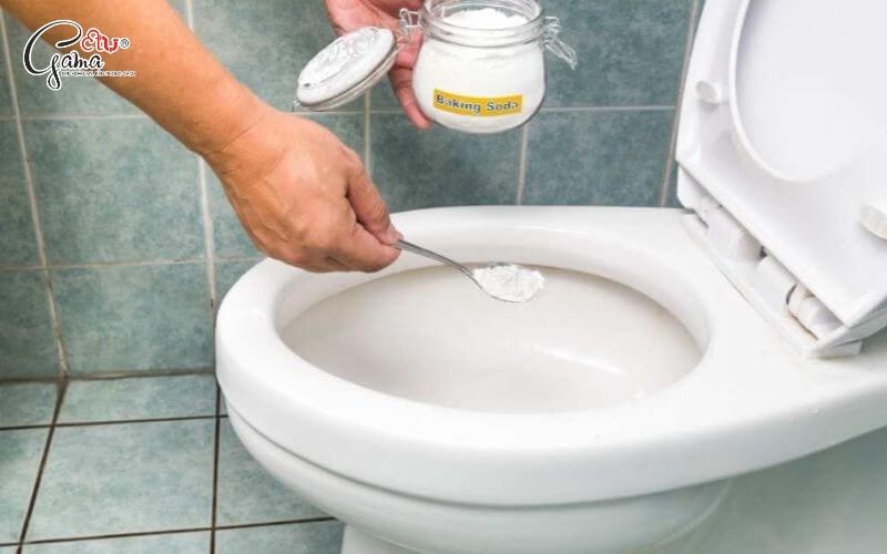 Dùng giấm và baking soda
