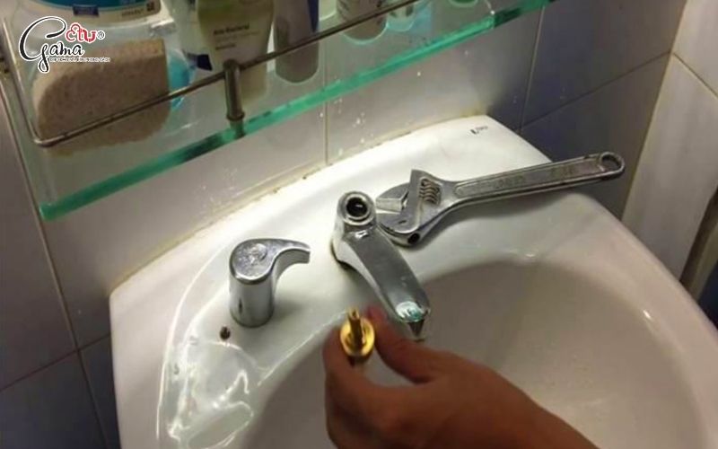 Những lưu ý khi thay vòi nước lavabo tại nhà