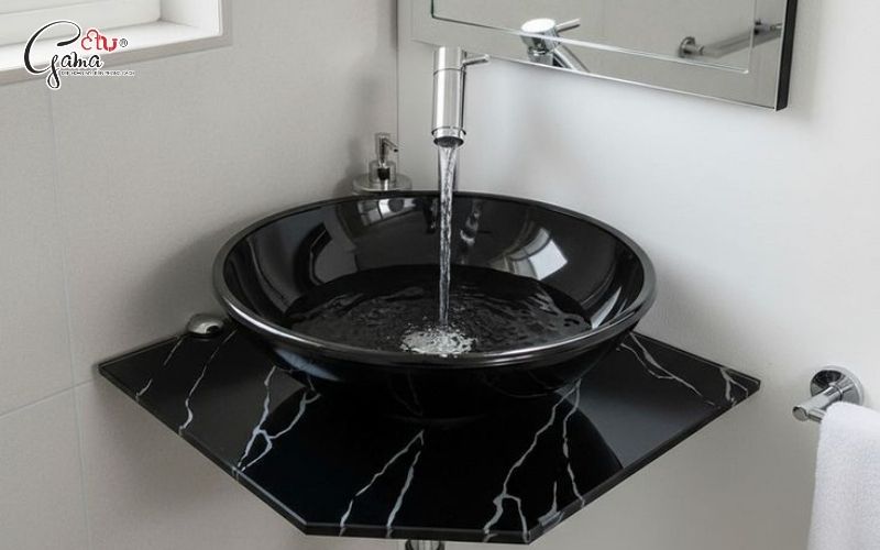 Lavabo bàn đá màu đen nổi bật không gian